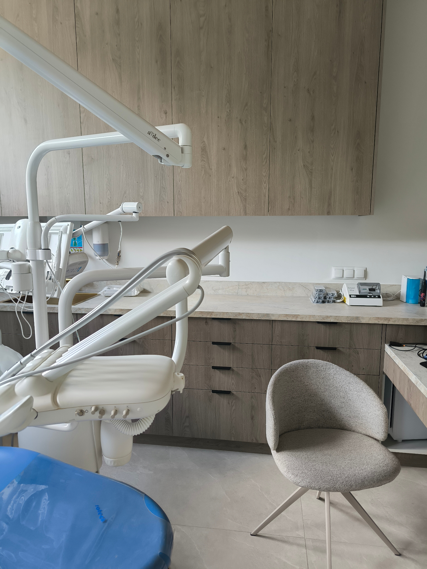 Nowoczesne wnętrze gabinetu Dental Fraternity Centrum